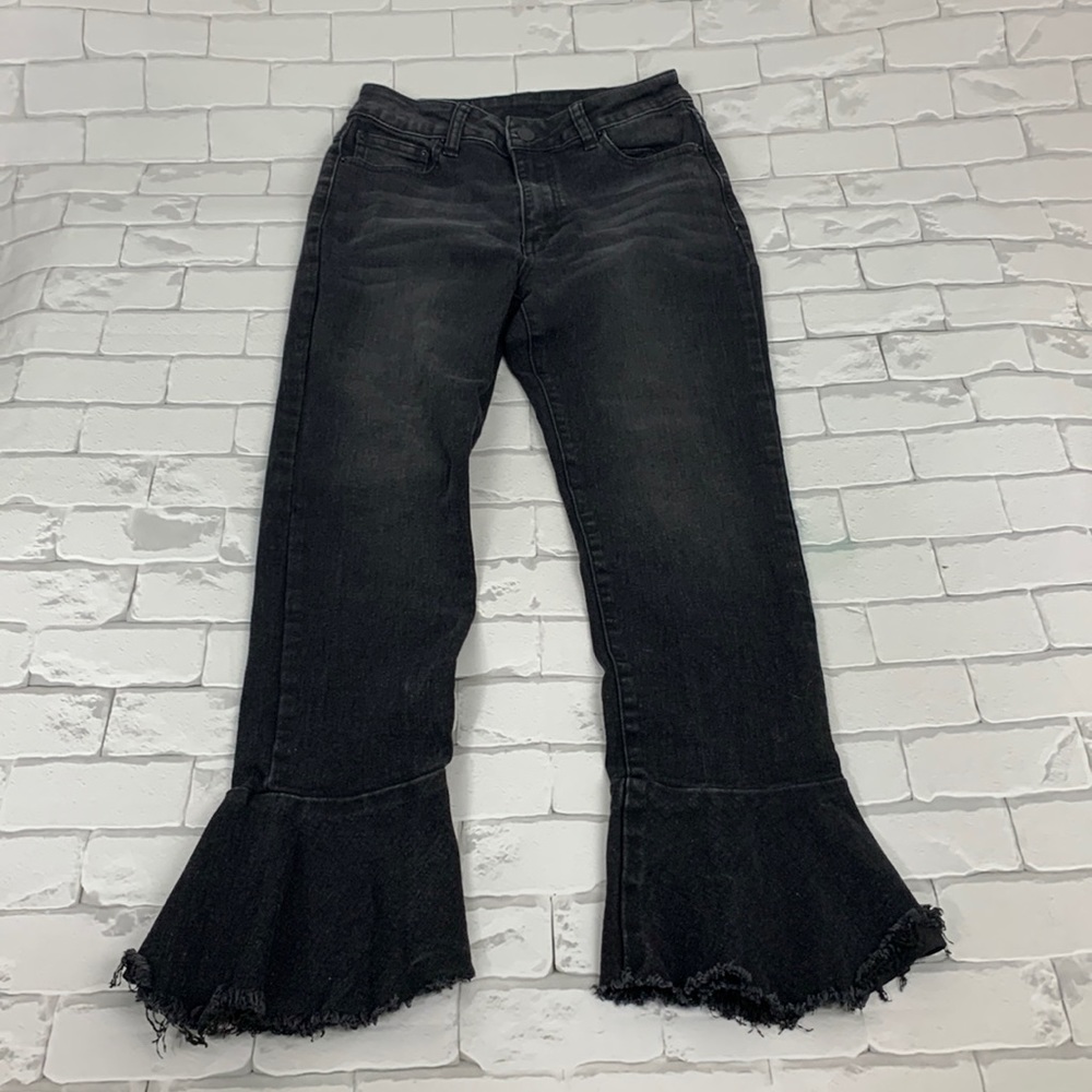 Litz Faded black denim ruffled hem high rise jeans. 27. Flare raw hem ruffle